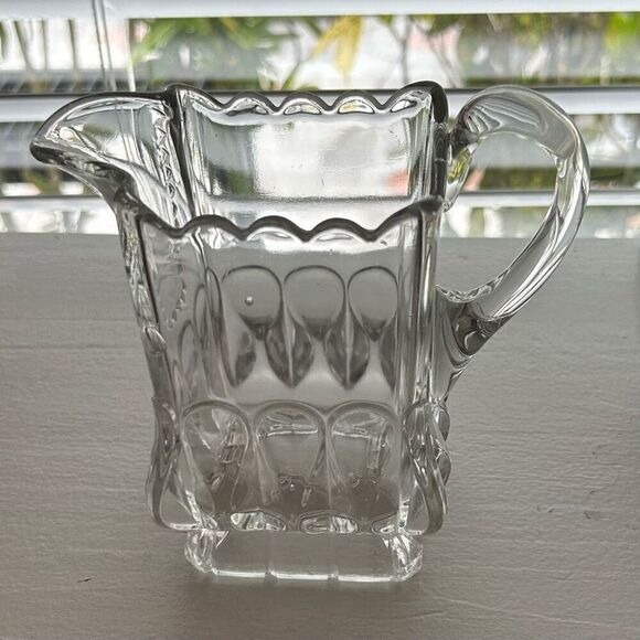 Vintage Early American Pattern Victorian Creamer Pitcher Container Clear Glass - Picture 1 of 5